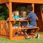 Piknik sezení u dětského hřiště Skyfort