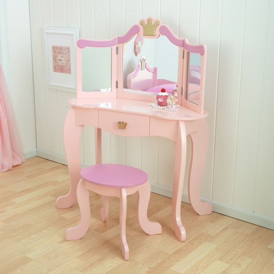 Dívčí toaletní stolek princezny
